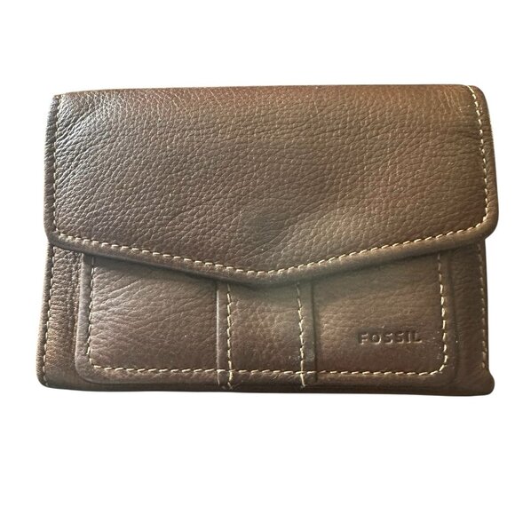 Fossil Tri Fold Wallet Brown Leather ID Slip and Bill Pockets Snap Closure - Picture 1 of 7